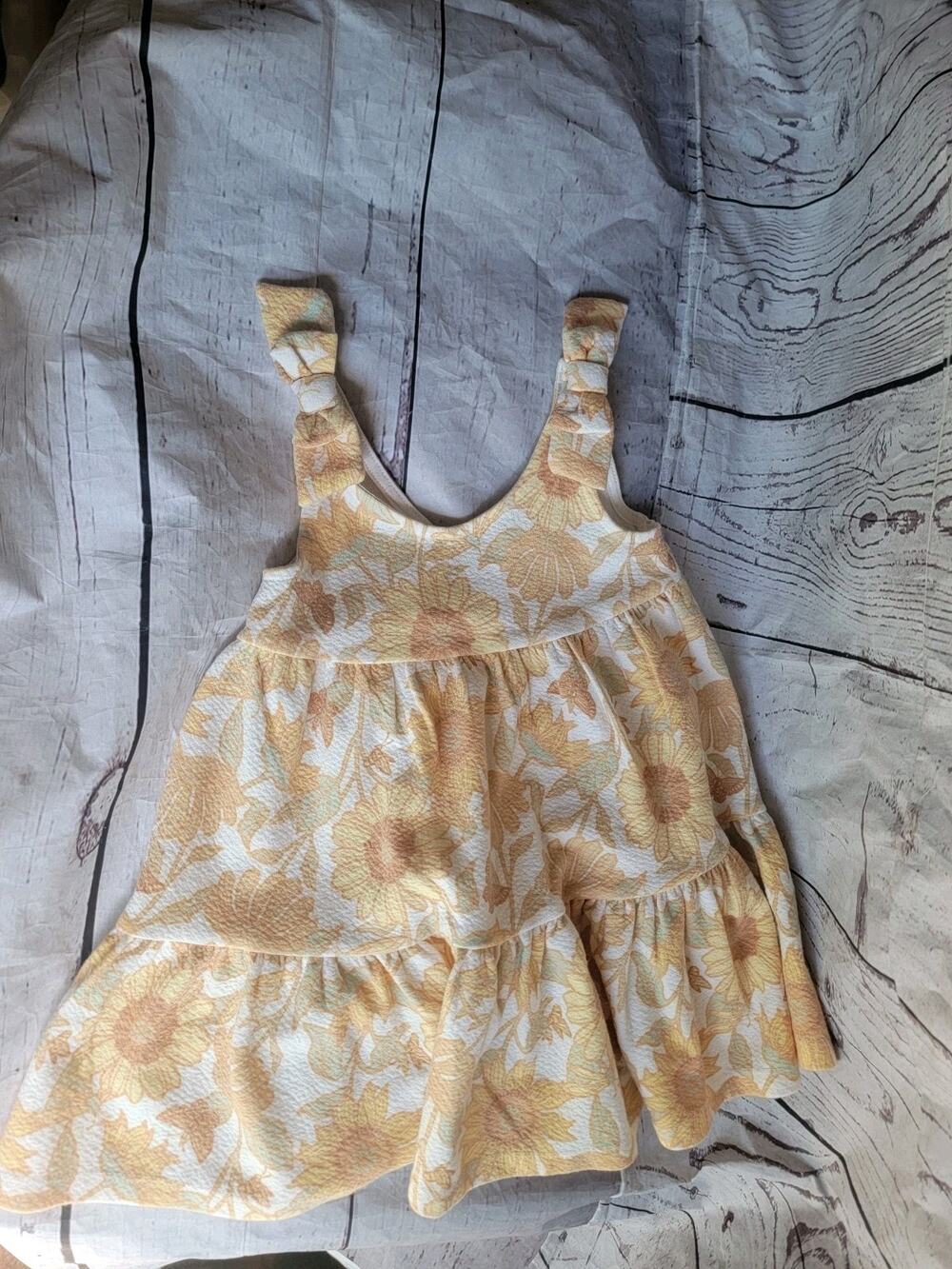 Sincerely Jules Girls' Sunflowers Dress Size 18mon